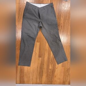 Nordstrom Men's Black-and-White Houndstooth Dress Pants